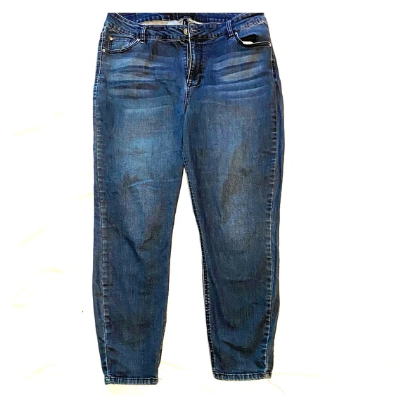 Celebrity Pink Denim - Very Celebrity Pink dark blue jeans size 18